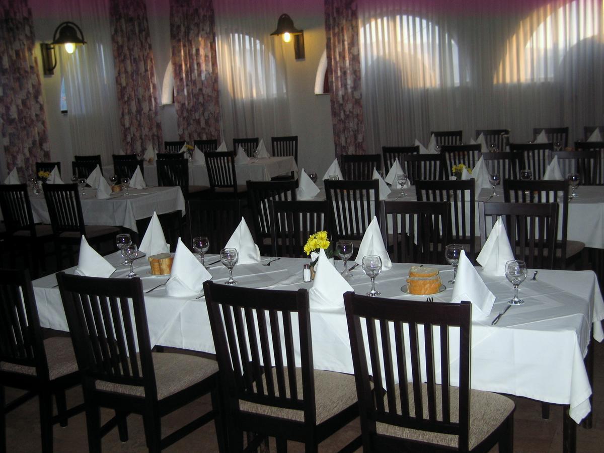 Hotel Zenit Neum Exterior photo