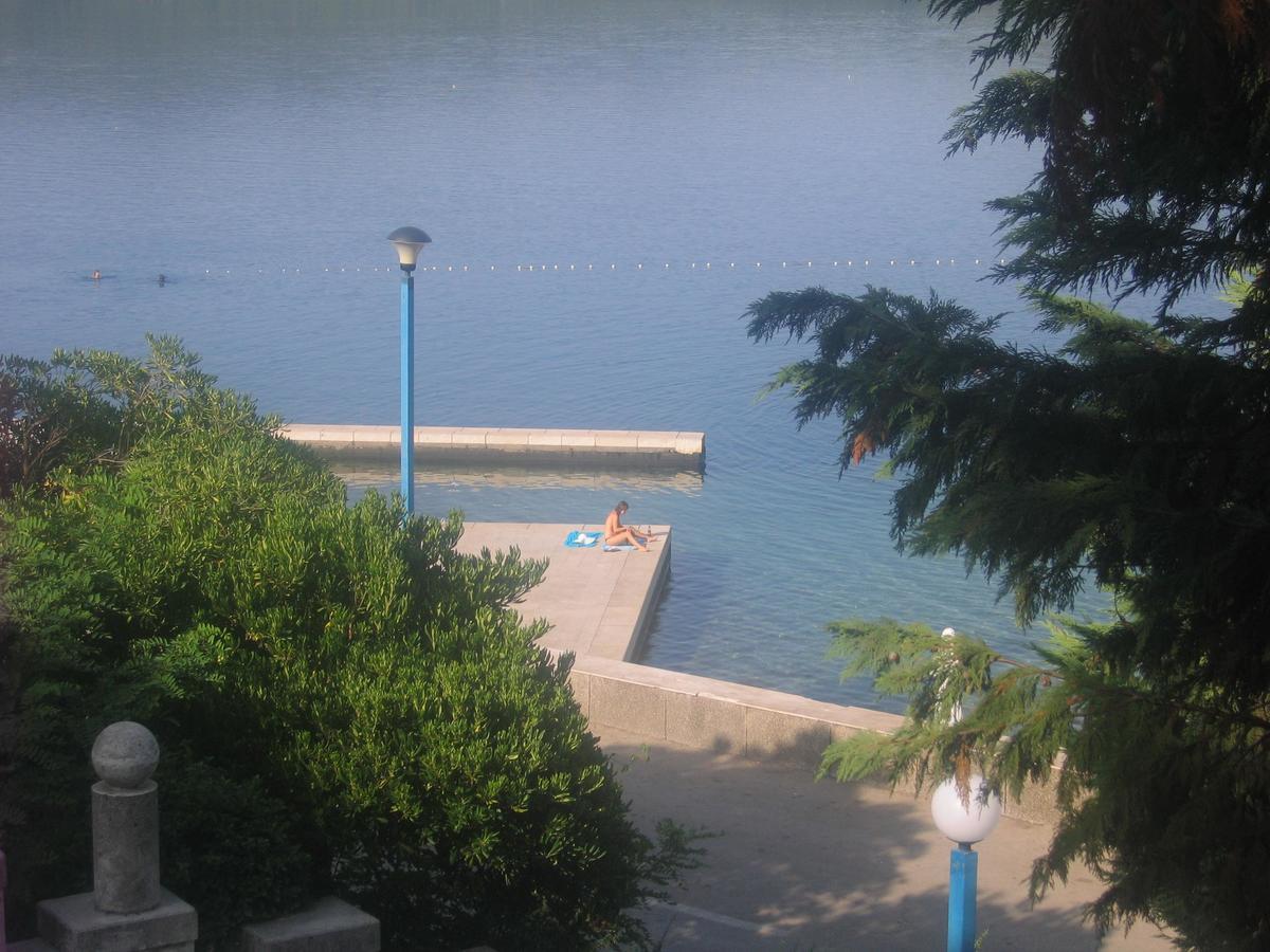 Hotel Zenit Neum Exterior photo