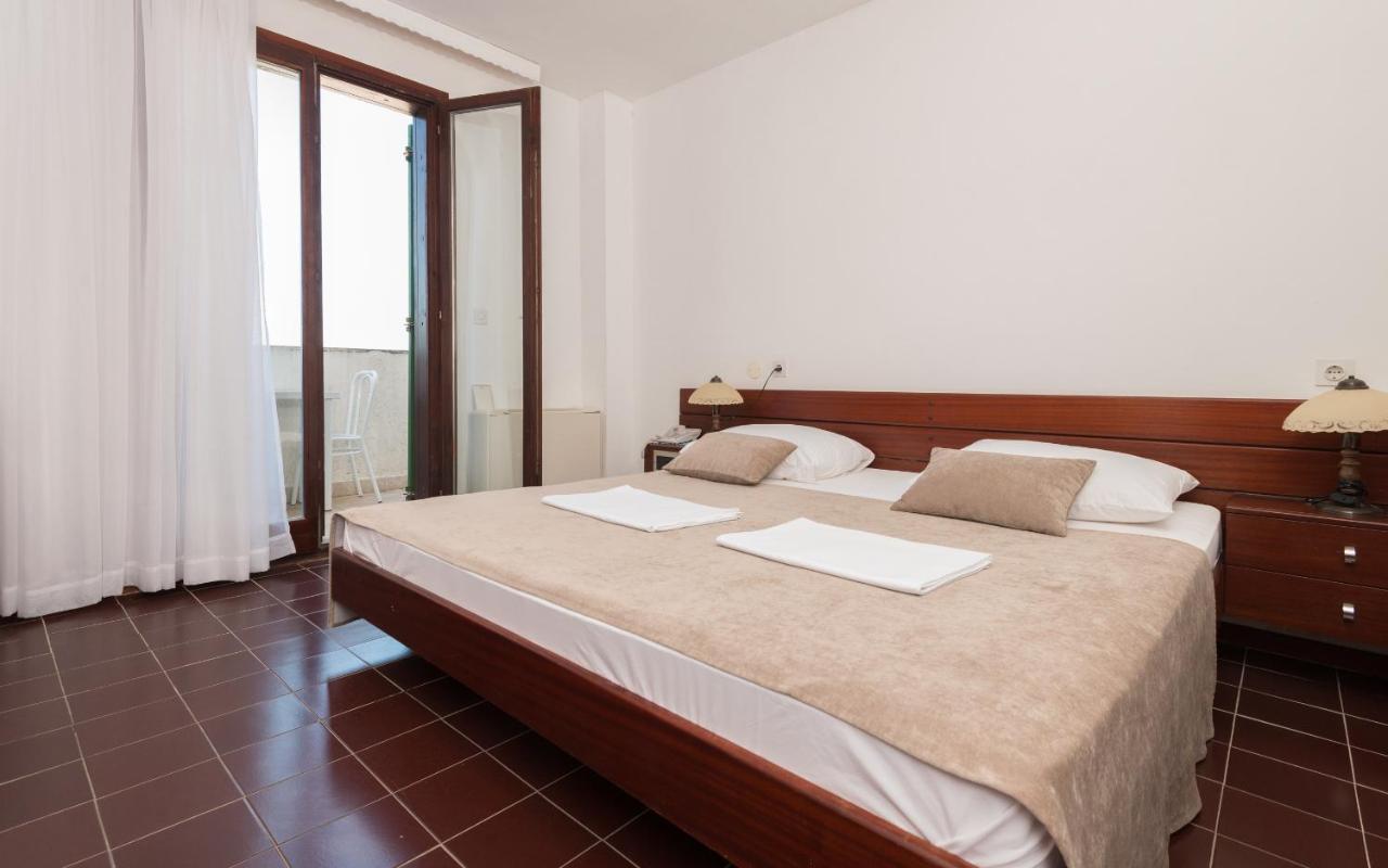 Hotel Zenit Neum Exterior photo